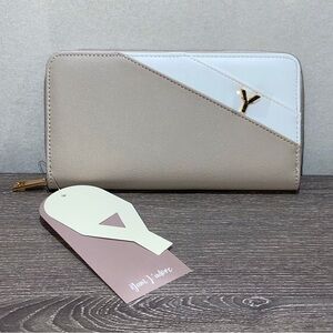 NEW YANI J’ADORE Elegant Beige & White Zip Wallet Elysian Collection 8”